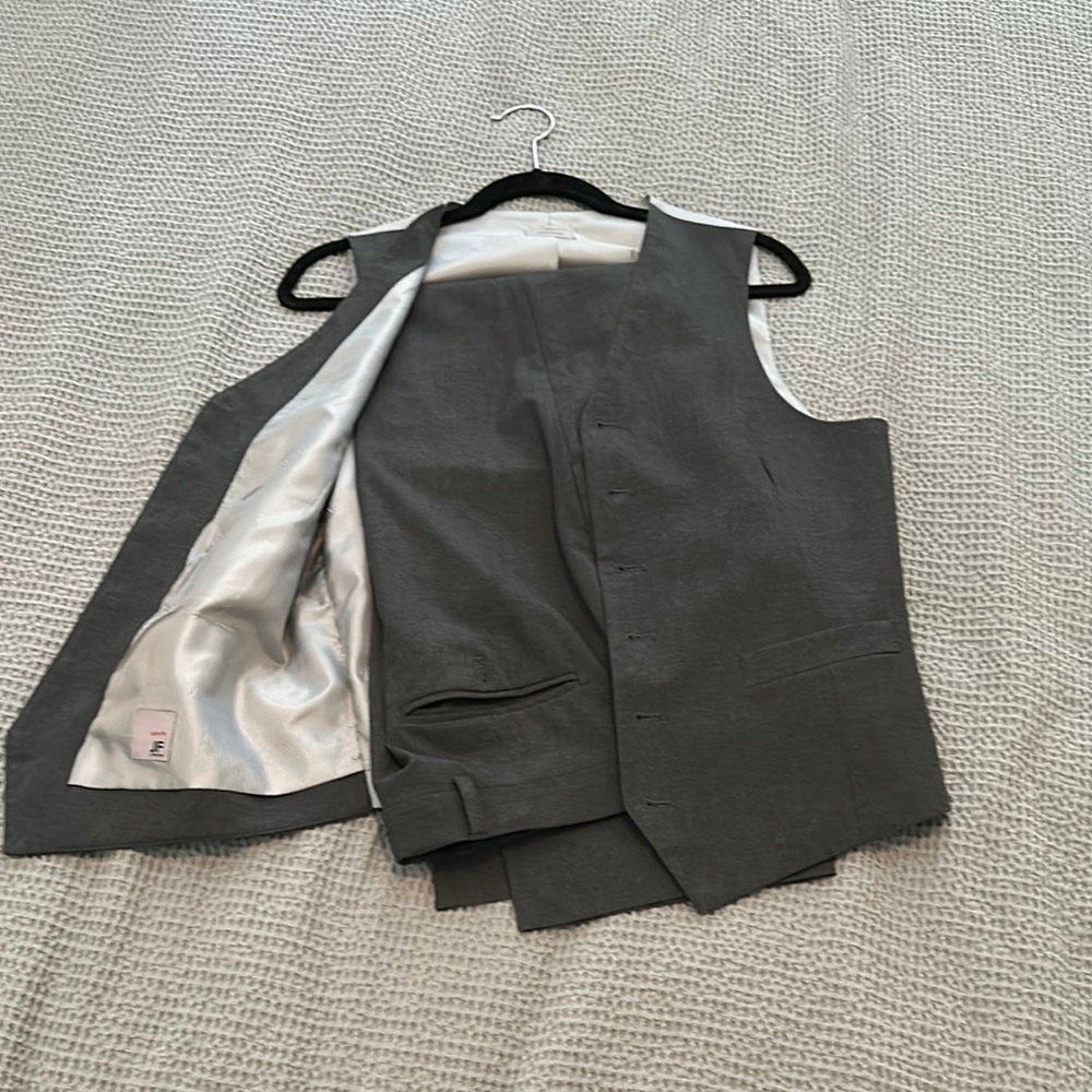 JF J.Ferrar Gray Vest and Pants